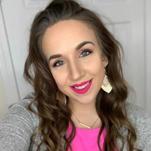 Meet your Posher, Kayla